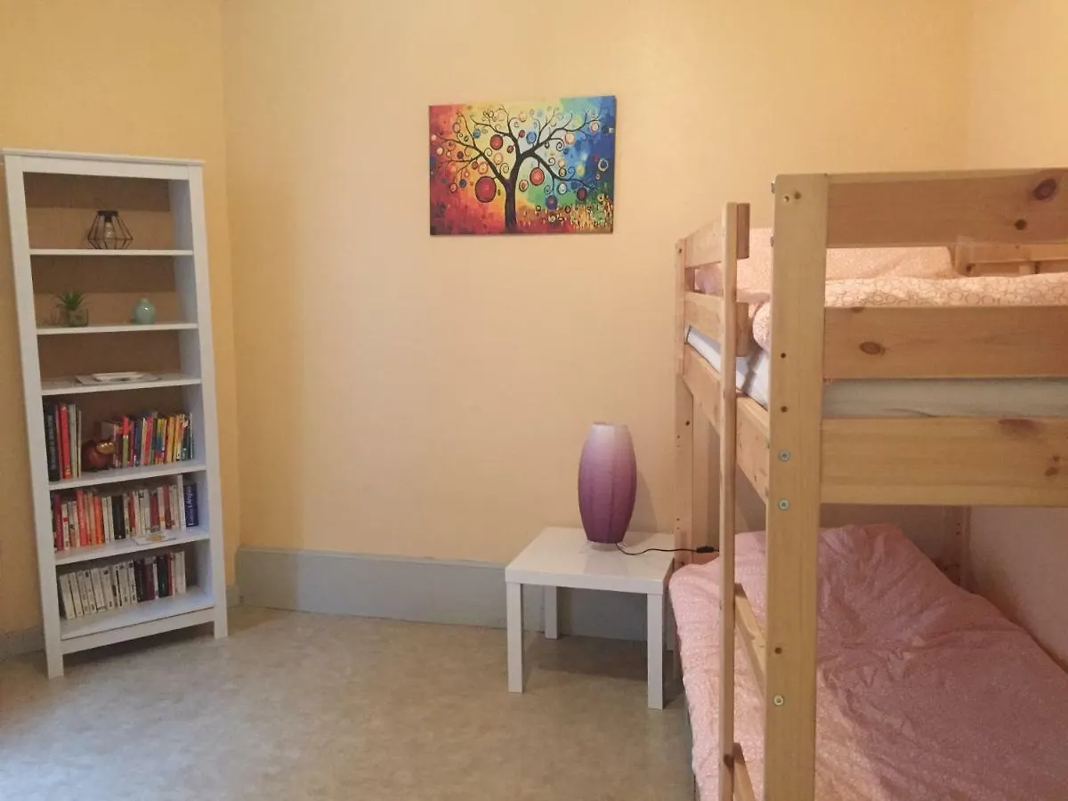 Appartamento Cap Coutellerie - Sejours Pros Ou Familles En Hypercentre De Thiers