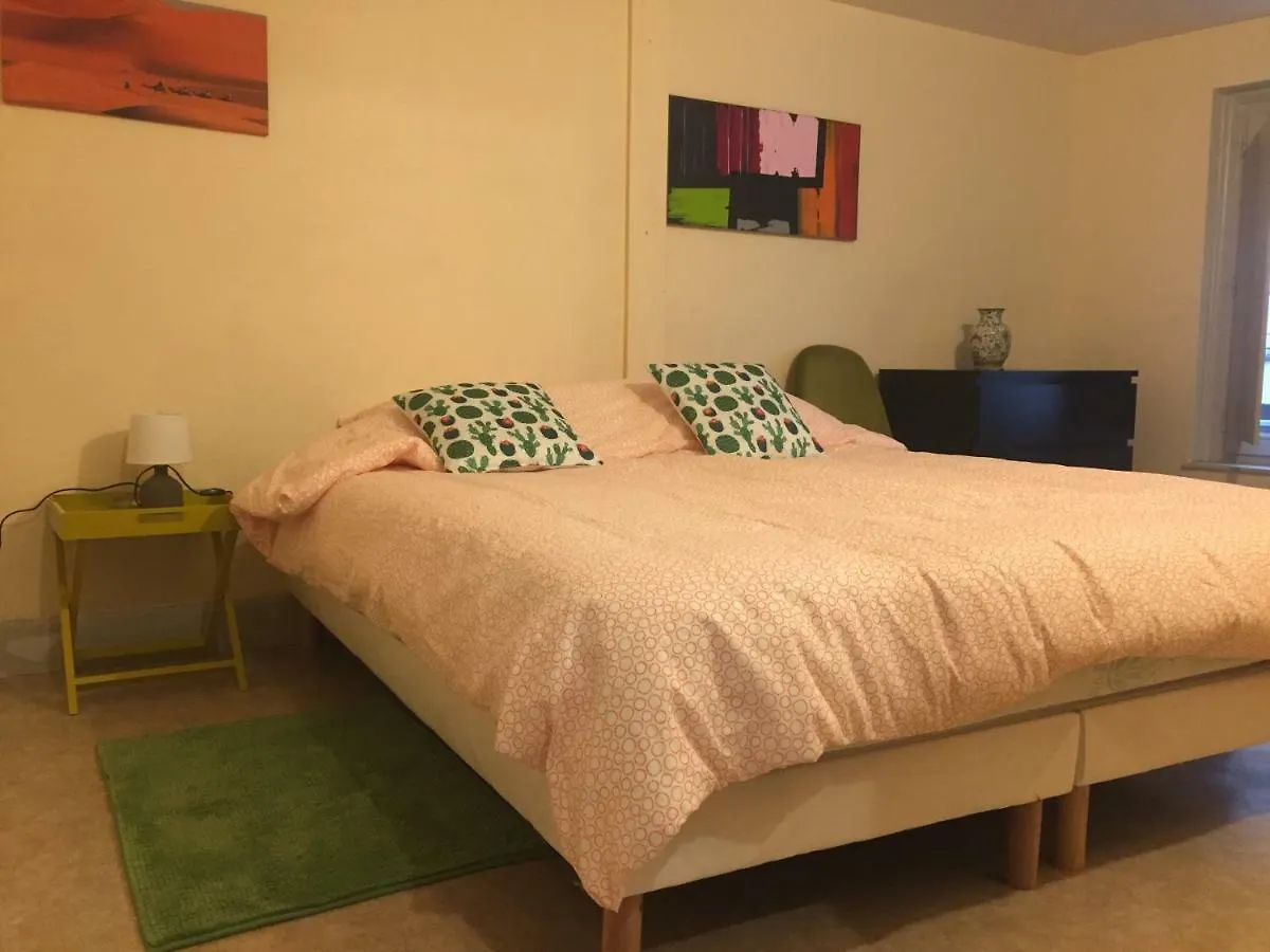 Appartamento Cap Coutellerie - Sejours Pros Ou Familles En Hypercentre De Thiers